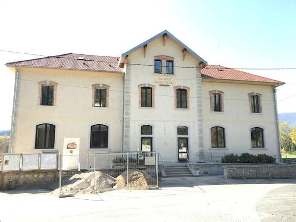 La Chaux – LudHomeS Maçon du Bâti Ancien du Bugey dans l' AIN(01)  Tel:06·46·07·64·07